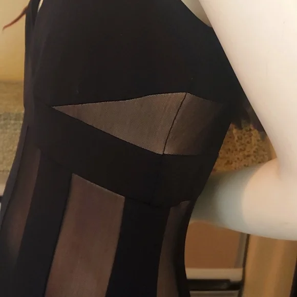 Maggie London Petites mid length dress - Picture 4 of 16